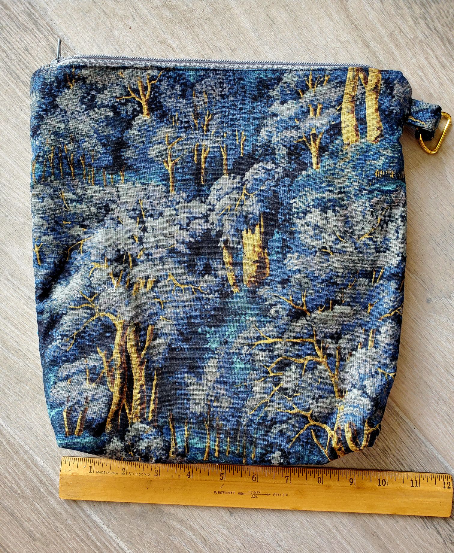 gold-blue-fish-Jen's-Bag